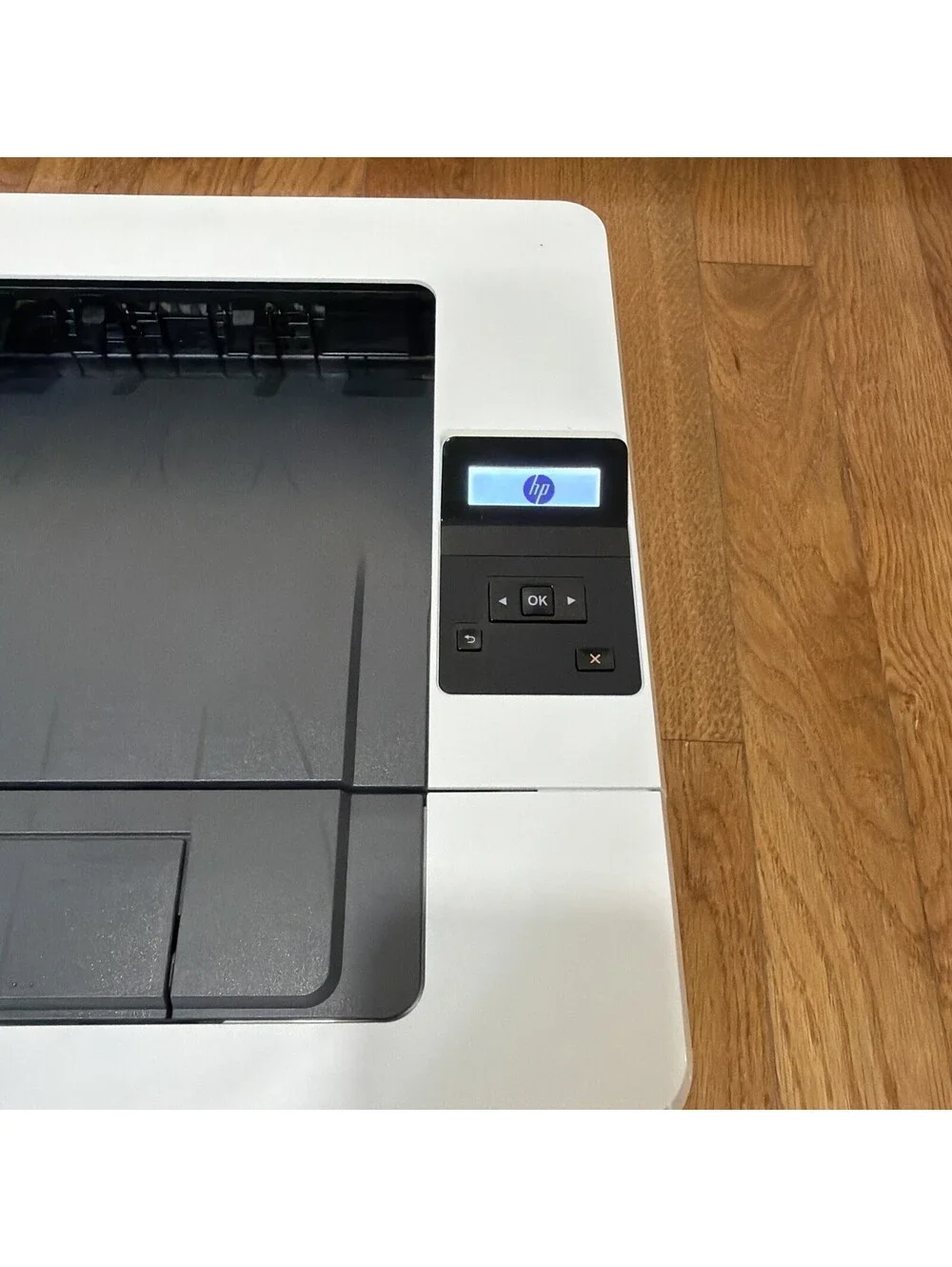 HP LaserJet Pro M404n Monochrome Laser Printer ( Tested Powers ON )…